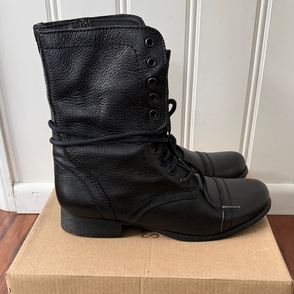 Steve Madden Black Troopa Combat Boots Size 9